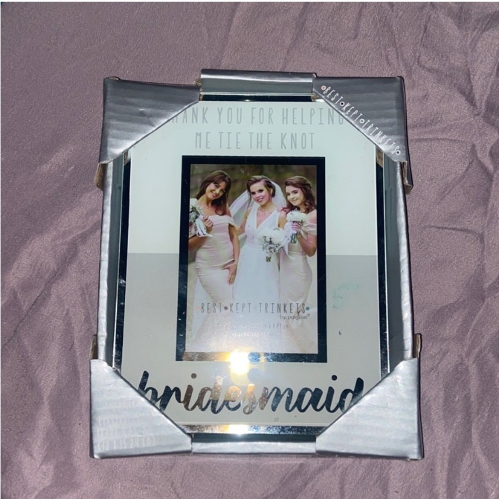 Braidesmaid picture frame decor